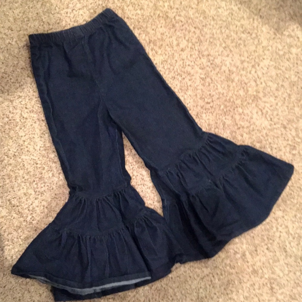Jelly The Pug boutique style pants.